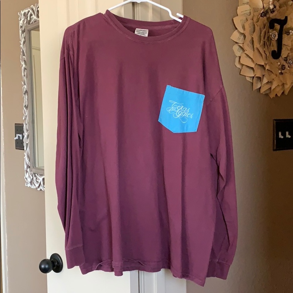 Long sleeve tshirt